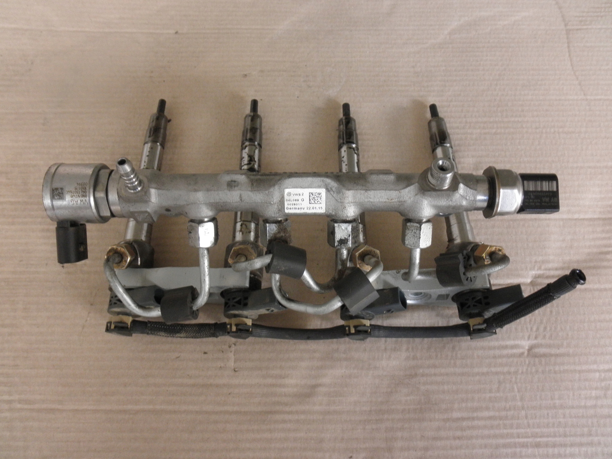 04L130764C Listwa wtryskowa wtryski TDI VW AUDI 04L130764C za 1249 zł z