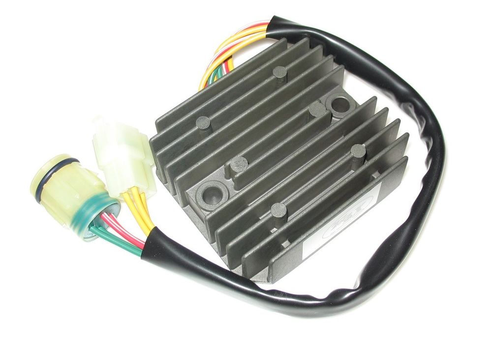 

Regulator napięcia Made in Japan Honda Africa Twin