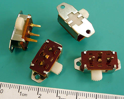 [STcs] SWS2 suwak 2poz. mocowanie górne