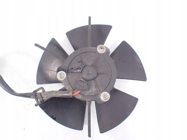 WENTYLATOR CHLODNICY TRIUMPH SPEED TRIPLE 1050 Weight with packaging 3 kg