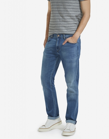 SPODNIE WRANGLER GREENSBORO W15QMU91Q R. W33 L30 Marka Wrangler