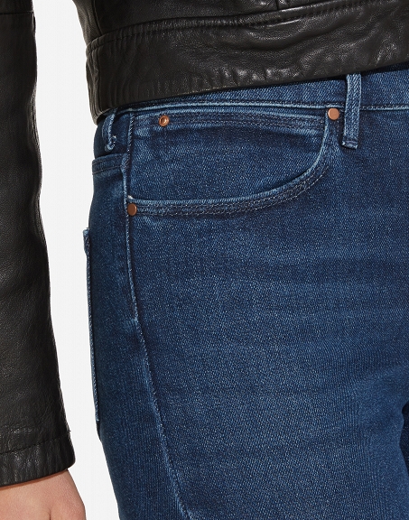 SPODNIE WRANGLER HIGH SLIM W27G7099A W27 L32 Rozmiar 27/32