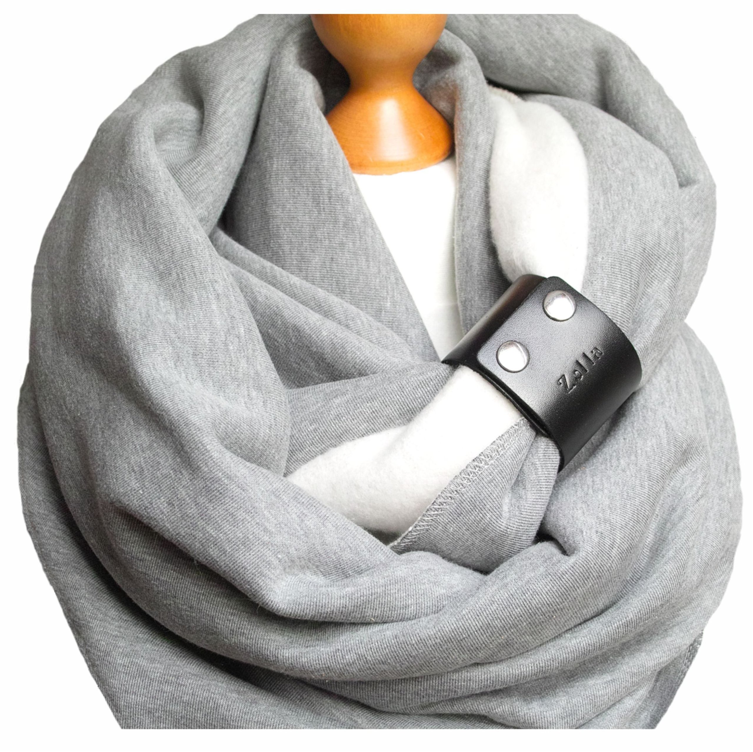 

Zimowy komin Dresowy z zapinką Pracownia Zolla