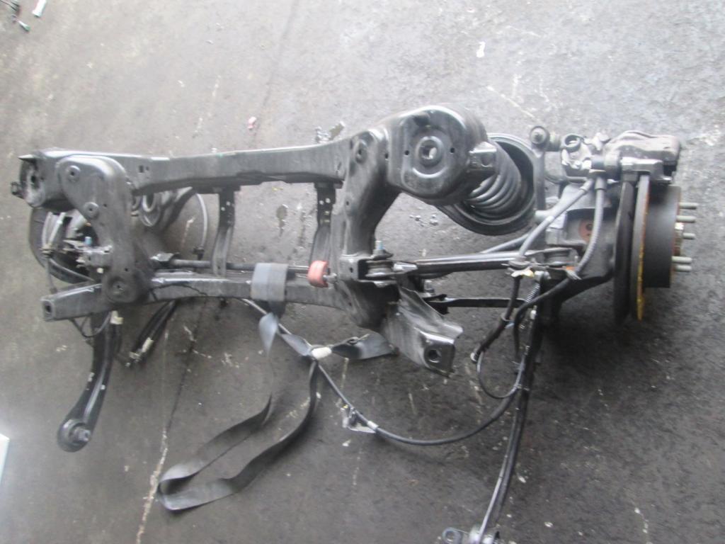 Zawieszenie tylne Ford Kuga 1,6i TURBO 14R Producent części Ford OE