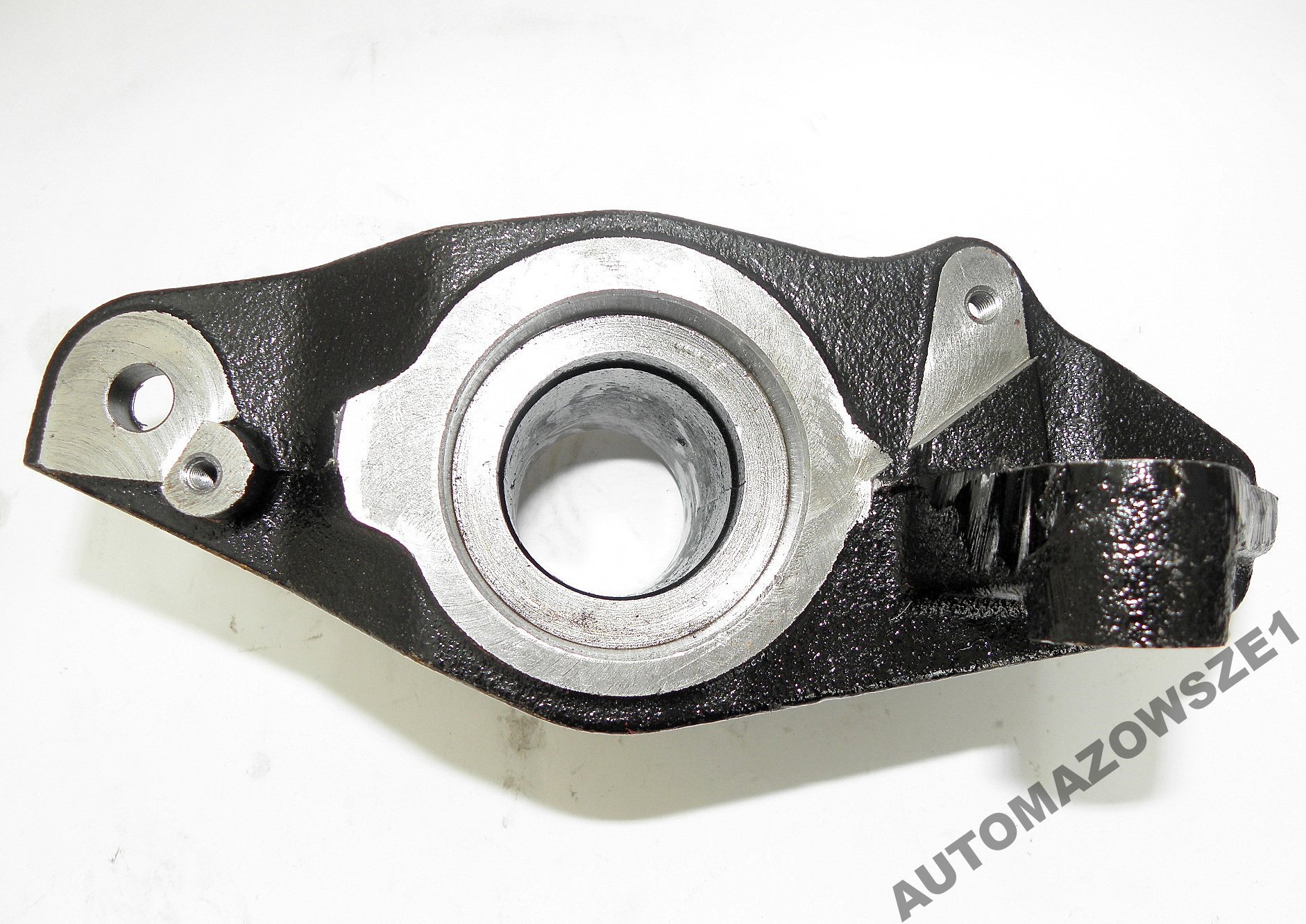 M6200 - ОПОРА ПОЛУОСИ RENAULT MASTER MOVANO 2.5 D 2.8 DTI