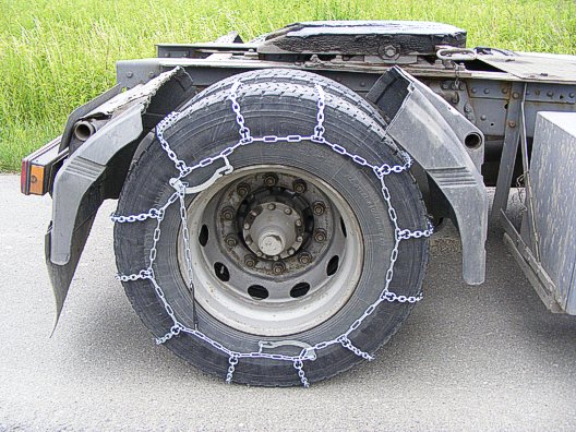 ŁAŃCUCH ŚNIEGOWY CIĘŻAROWE TIR AUTOBUS 305/75R24,5 Grupa rozmiarowa KN inna
