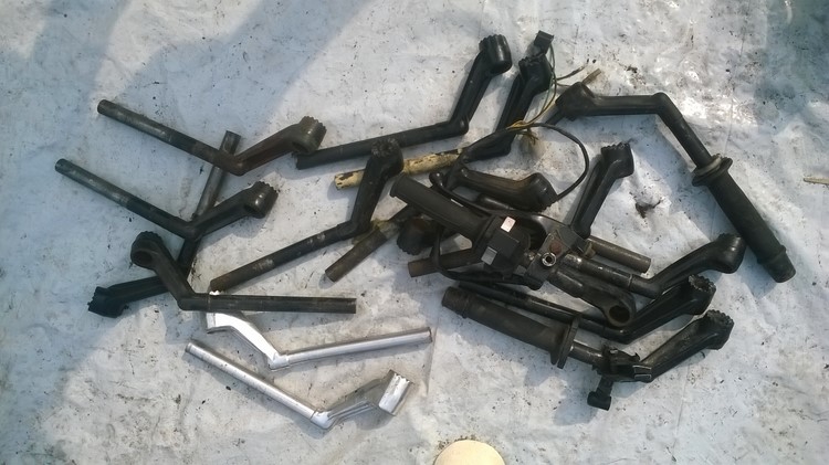 YAMAHA XJ 600 51J 84-91 РУЛЬ РУЧКА ЛЕВАЯ ПРА