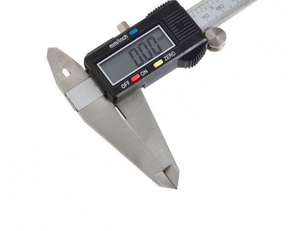 DOKŁADNA SUWMIARKA ELEKTRONICZNA 300mm 0.01mm GEKO Marka Geko