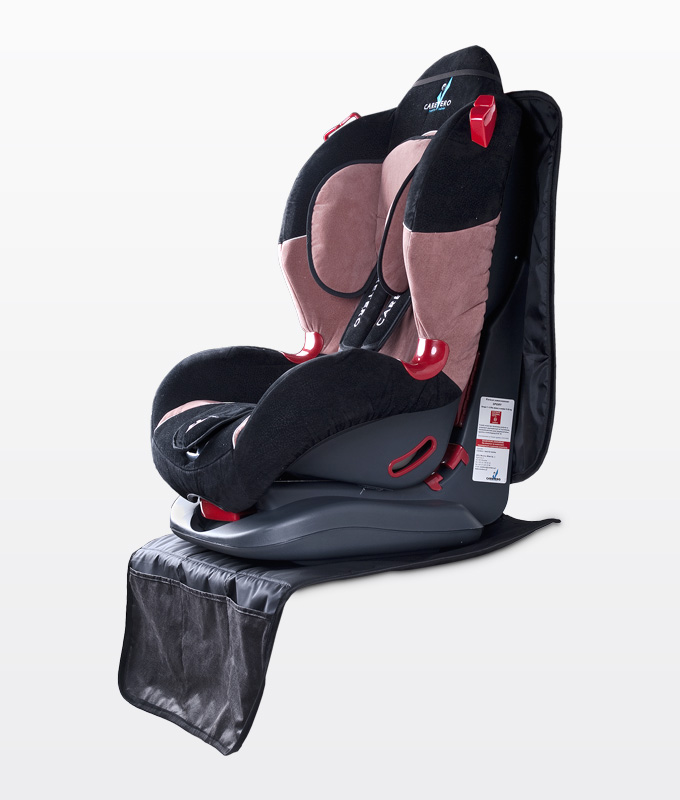 Mata ochronna ochraniacz pod fotelik samochodowy Marka Caretero