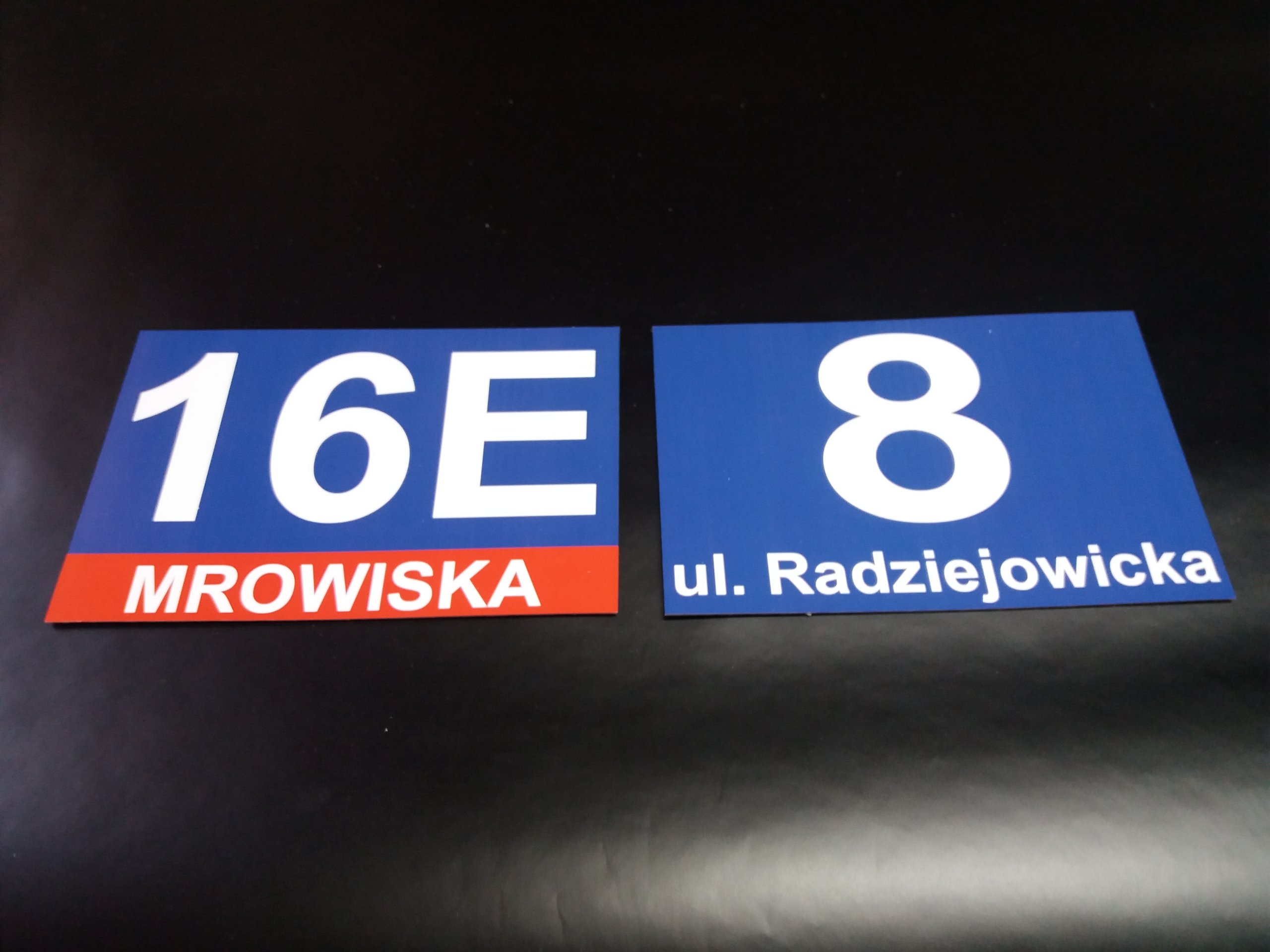 TABLICZKA ADRESOWA Z ULICĄ NUMEREM DOMU 40x30 PCV Marka bez marki