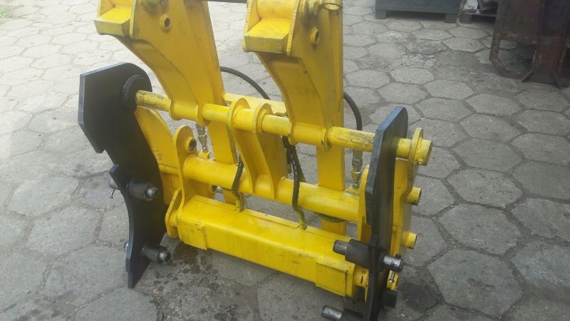 JCB 3 4CX SZYBKOZLACZE HYDRAULICZNE PRZEDNIE WIDLY Machine type Backhoe loader