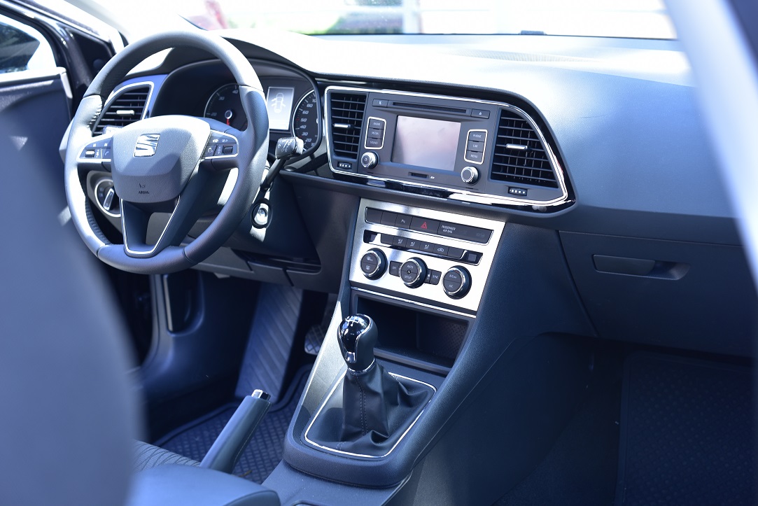DO SEAT LEON III CUPRA STYLE FR DSG TDI TSI ST 4X4 Color silver