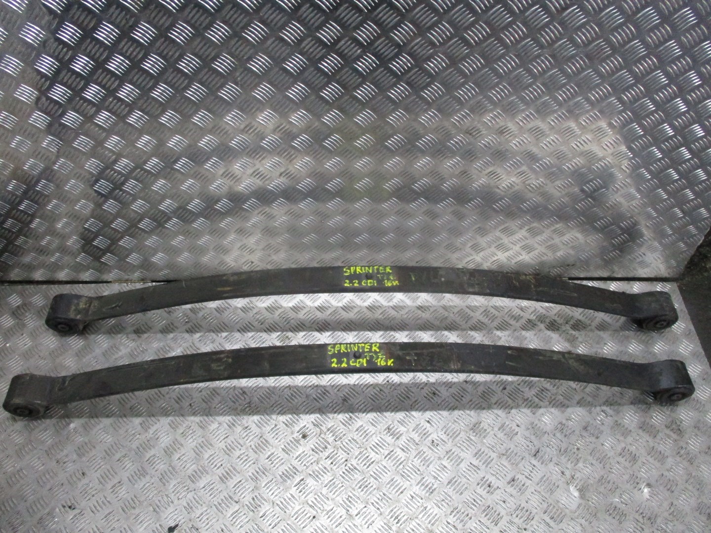 РЕСОРИ MERCEDES SPRINTER 2,2 CDI 16R ЗЗАДУ