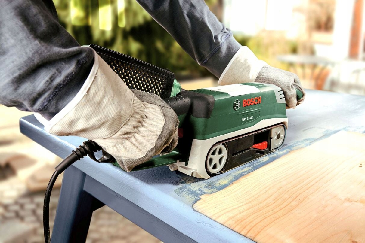 Bosch ленточный шлифовальный станок 710W 75 x 533 мм PBS 75 A