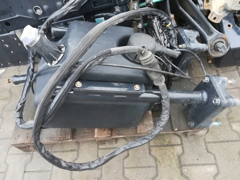 MAN TGX TGS ZBIORNIK AD BLUE ADBLUE EURO 6 35L Typ samochodu Samochody ciężarowe