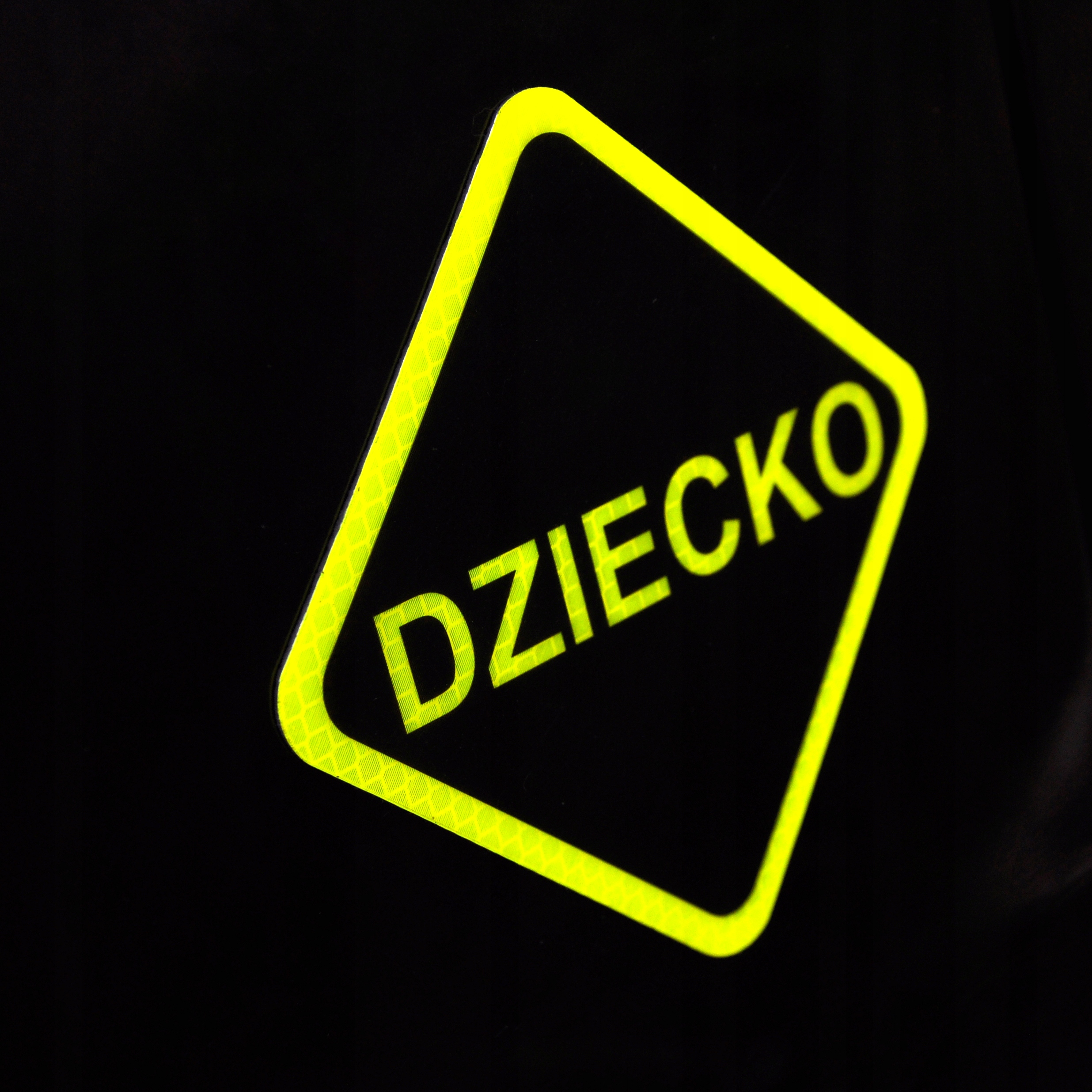 NAKLEJKA ODBLASKOWA DZIECKO NA AUTO SAMOCHÓD NEON Producent Inny