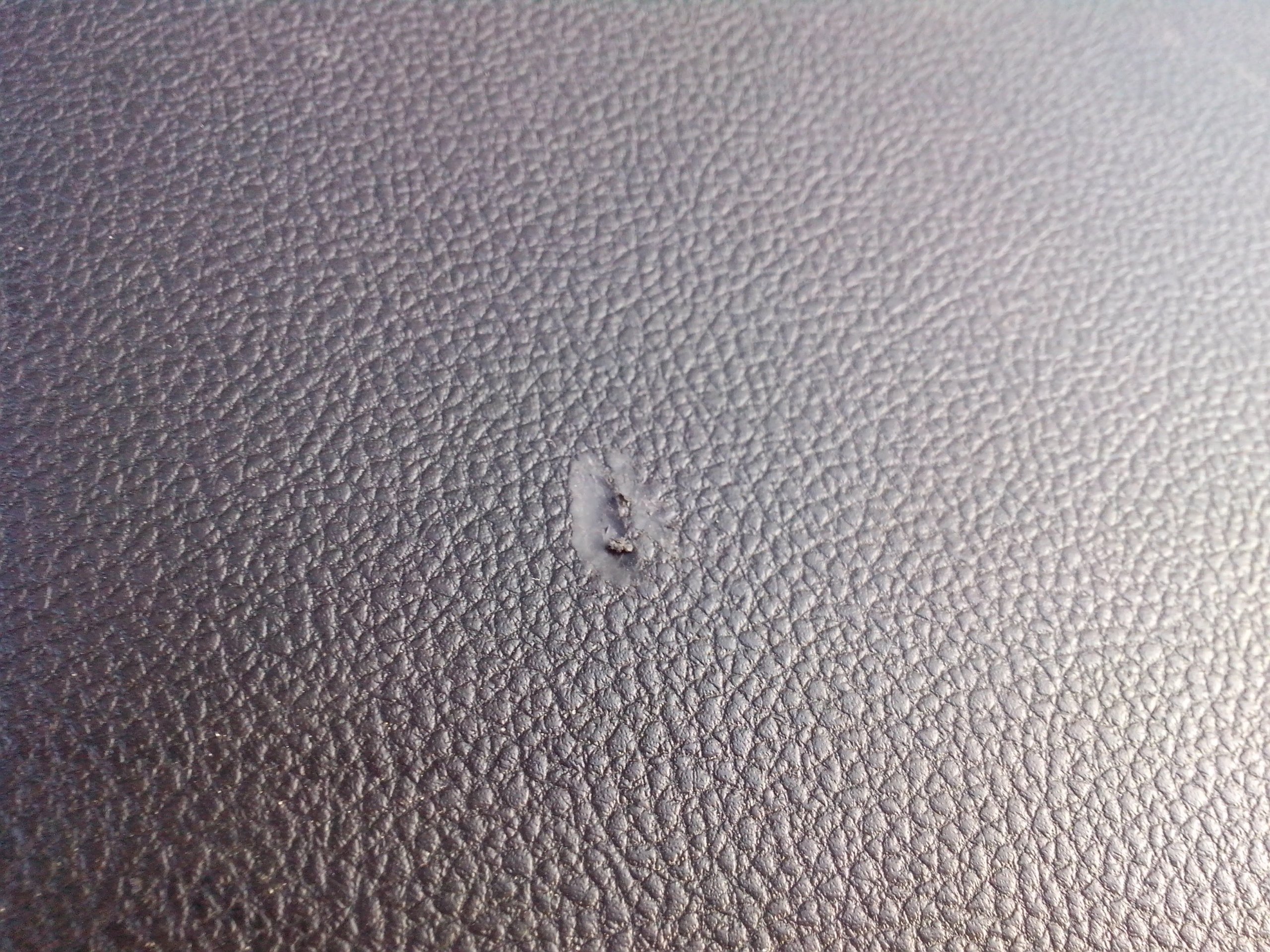 пластик консоль заглушка левый renault MEGANE IV