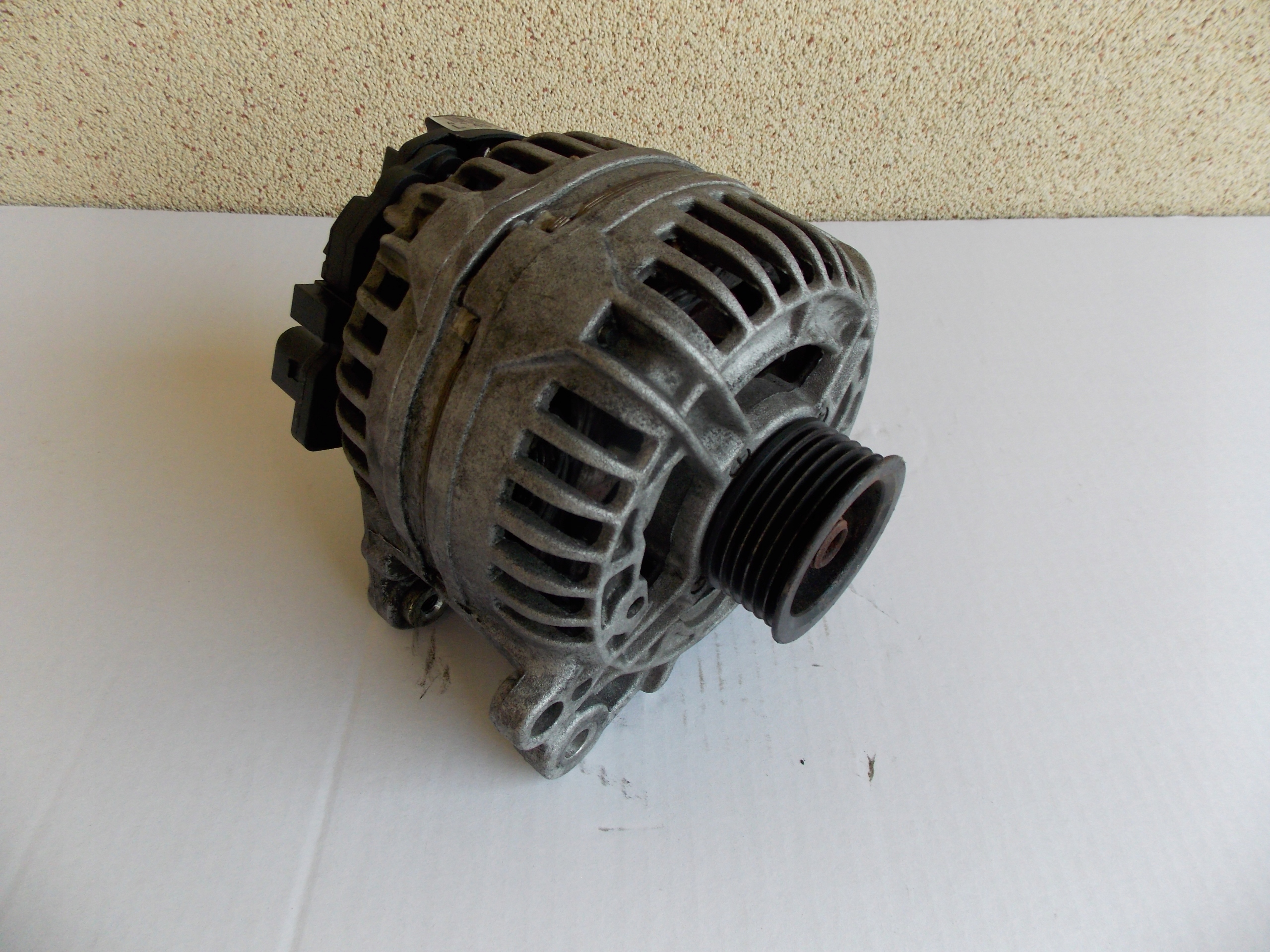 Audi a4 b7 deals alternator