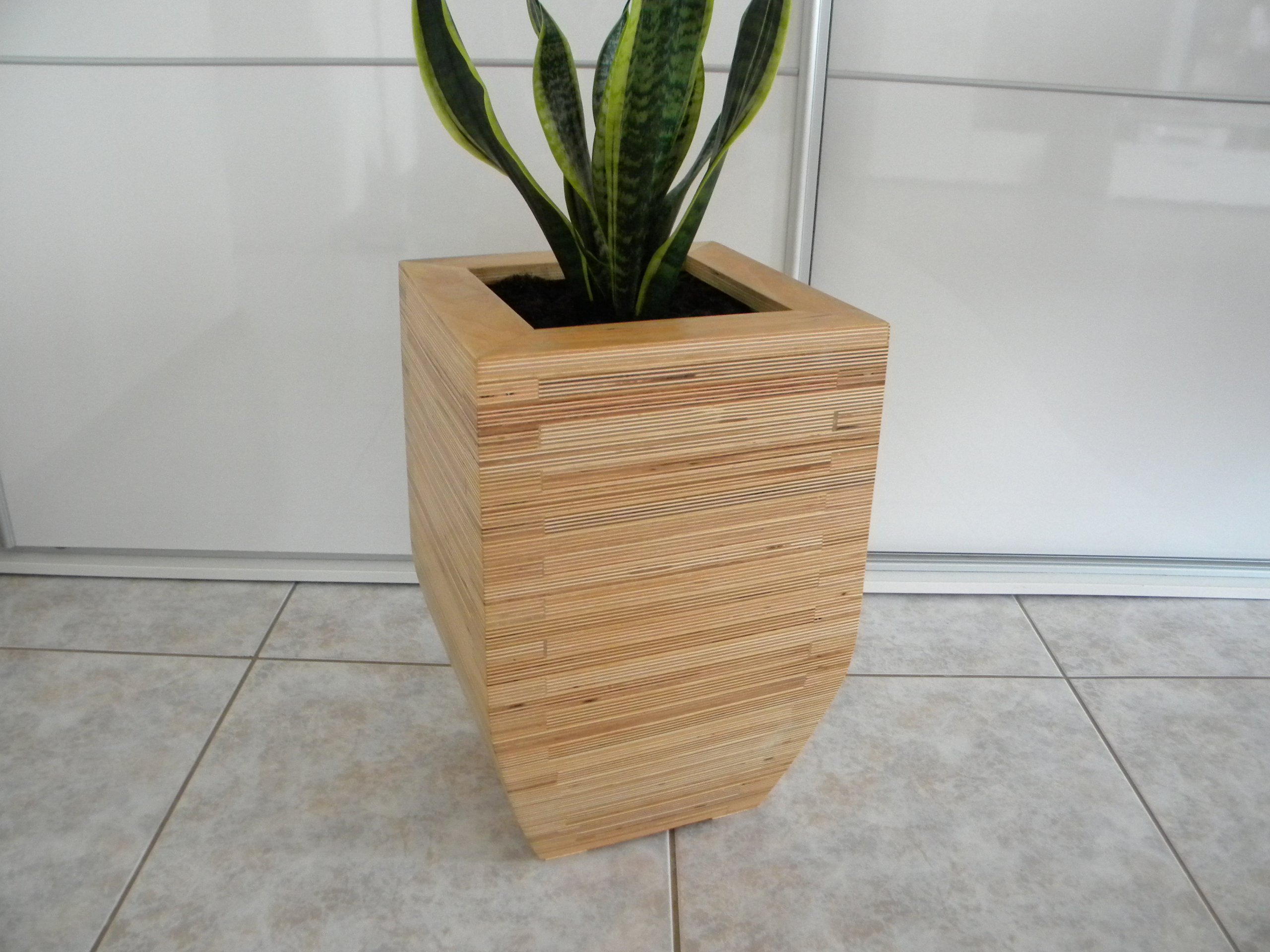 DONICZKA DREWNIANA DONICA WOSK SKLEJKA 47.5 CM Marka inna