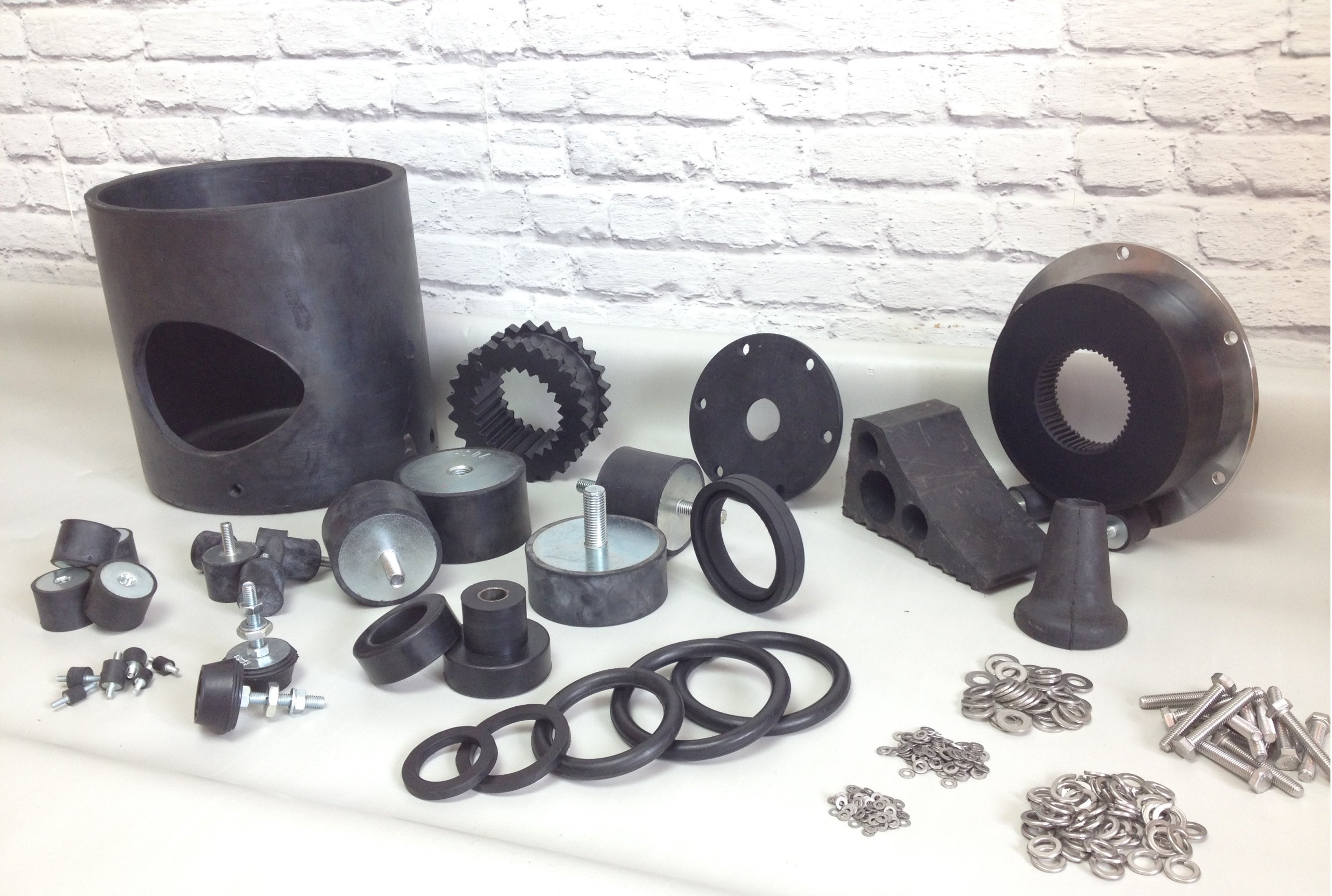 WIBROIZOLATOR D 25x15 M6 poduszka gumowa odbój Kod producenta D25x15 M6