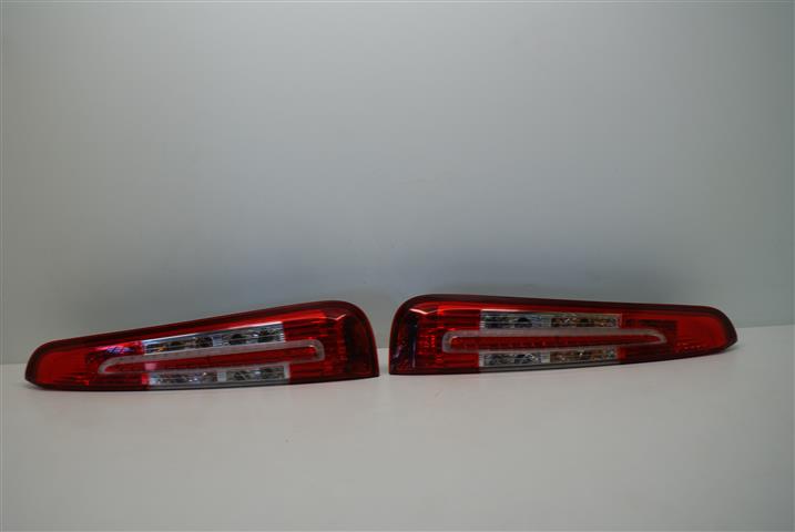 ФАРА ПРАВА ЗАД. FORD РЕЙНДЖЕР 02-11 1423085