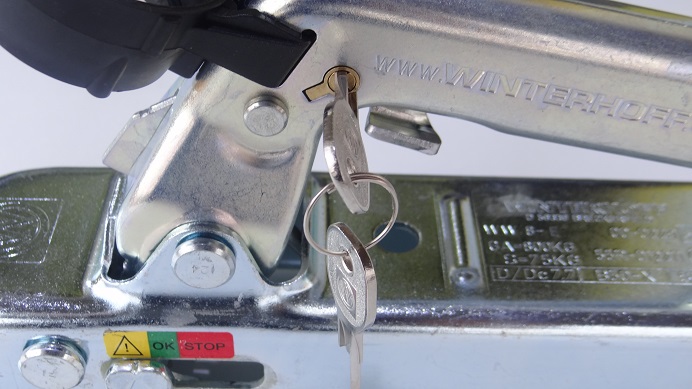 Zaczep hak kulowy do przyczep 800kg kwadrat 50mm ZACZEP WINTERHOFF PROFIL Numer katalogowy części 1860741