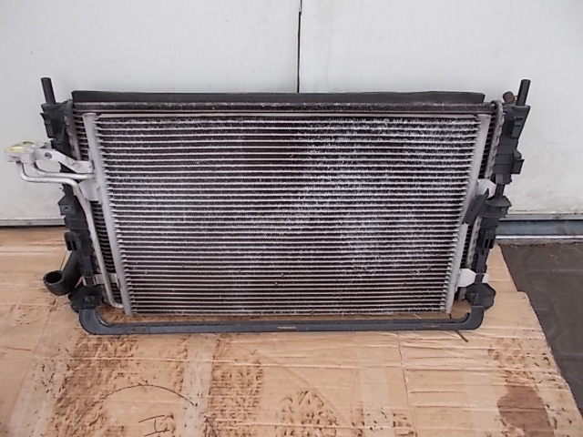 VOLVO V50 S40 II 04r- 1.8 B CHŁODNICE WENTYLATOR