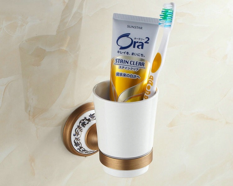 AKCESORIA ŁAZIENKOWE KUBEK NA SZCZOTKI RETRO CHROM Kod producenta RSA1108