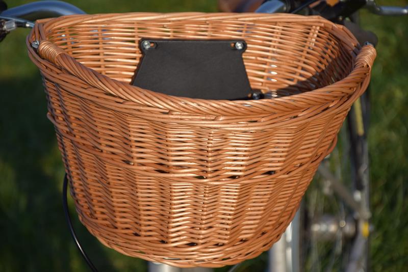 Koszyk wiklinowy na Rower ROWEROWY click POLSKI Kolor dominujący beże i brązy