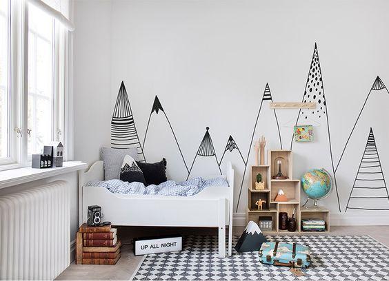 Наклейки на стену ГОРЫ, различных цветов, ширина 4м