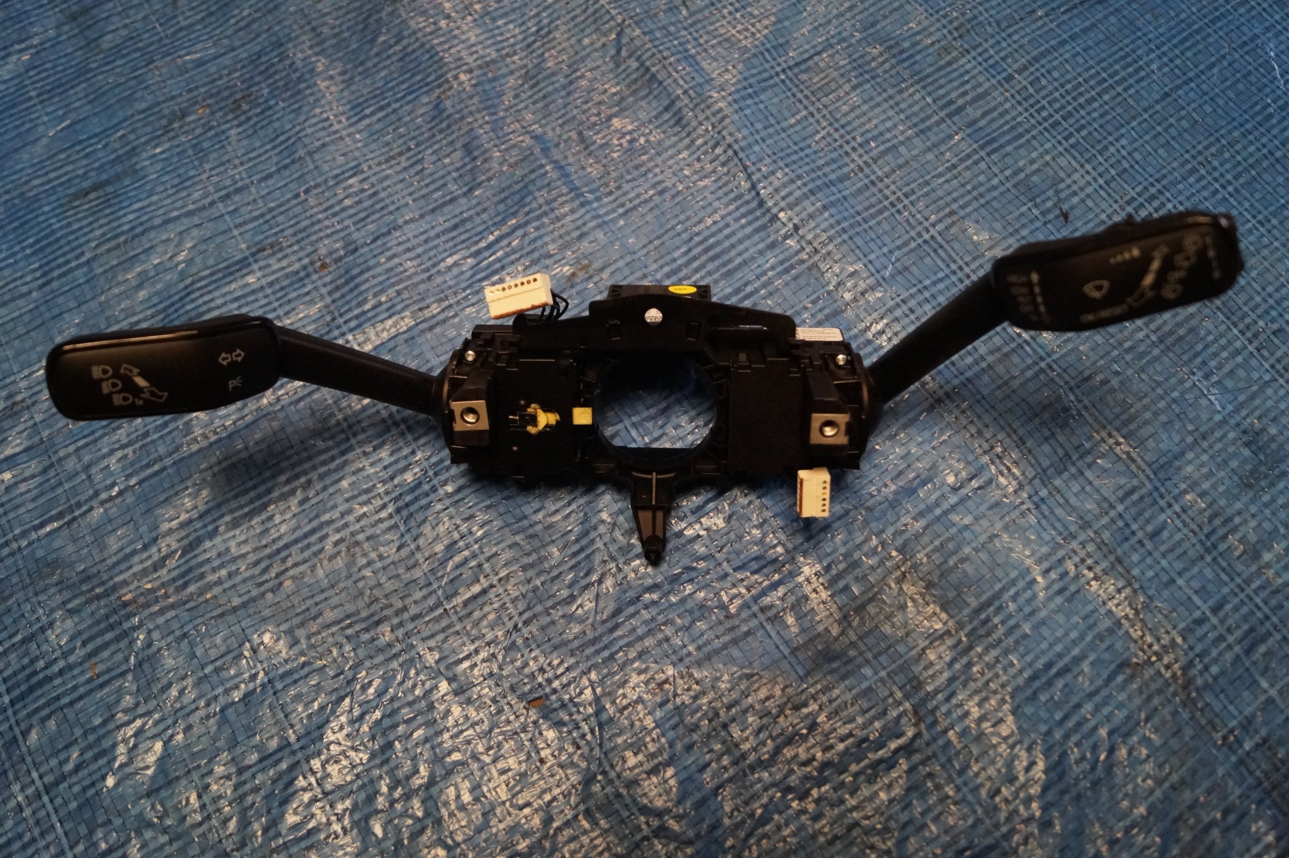 OCTAVIA III КОМБИНИРОВАННЫЙ ПЕРЕКЛЮЧАТЕЛЬ 5Q0953507AB