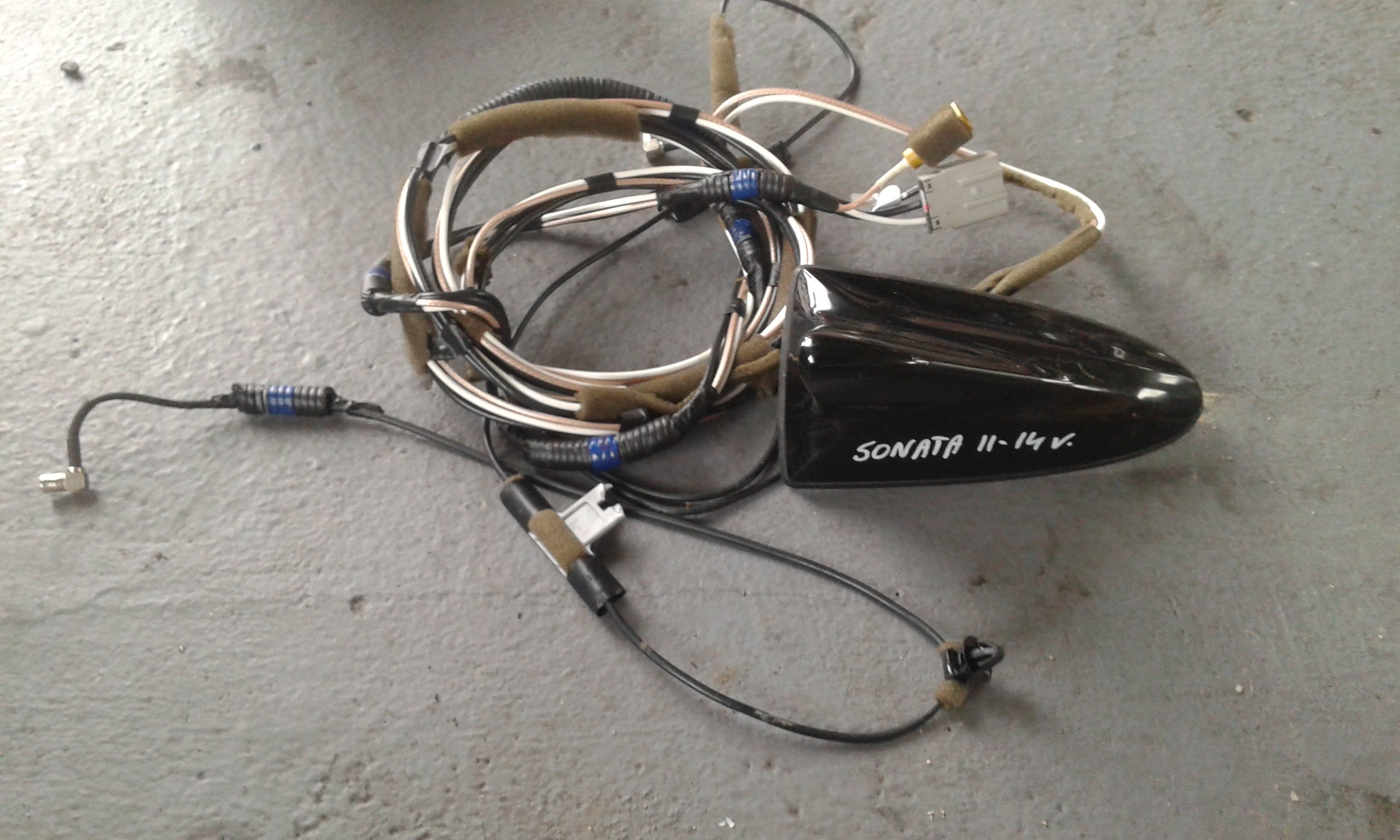 HYUNDAI SONATA V YF 2011 АНТЕННА НА КРЫШУ КАБЕЛЬ NAVI