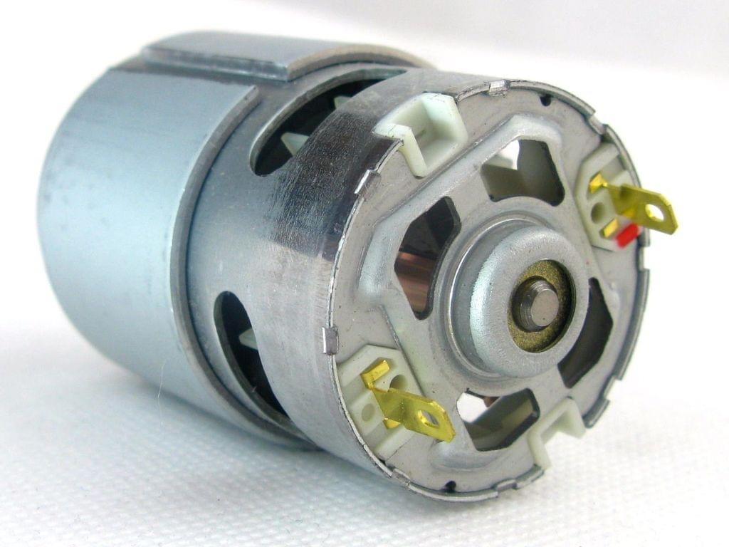 

Silnik 18V wkrętarki Makita 6390D 6391D 629937-8