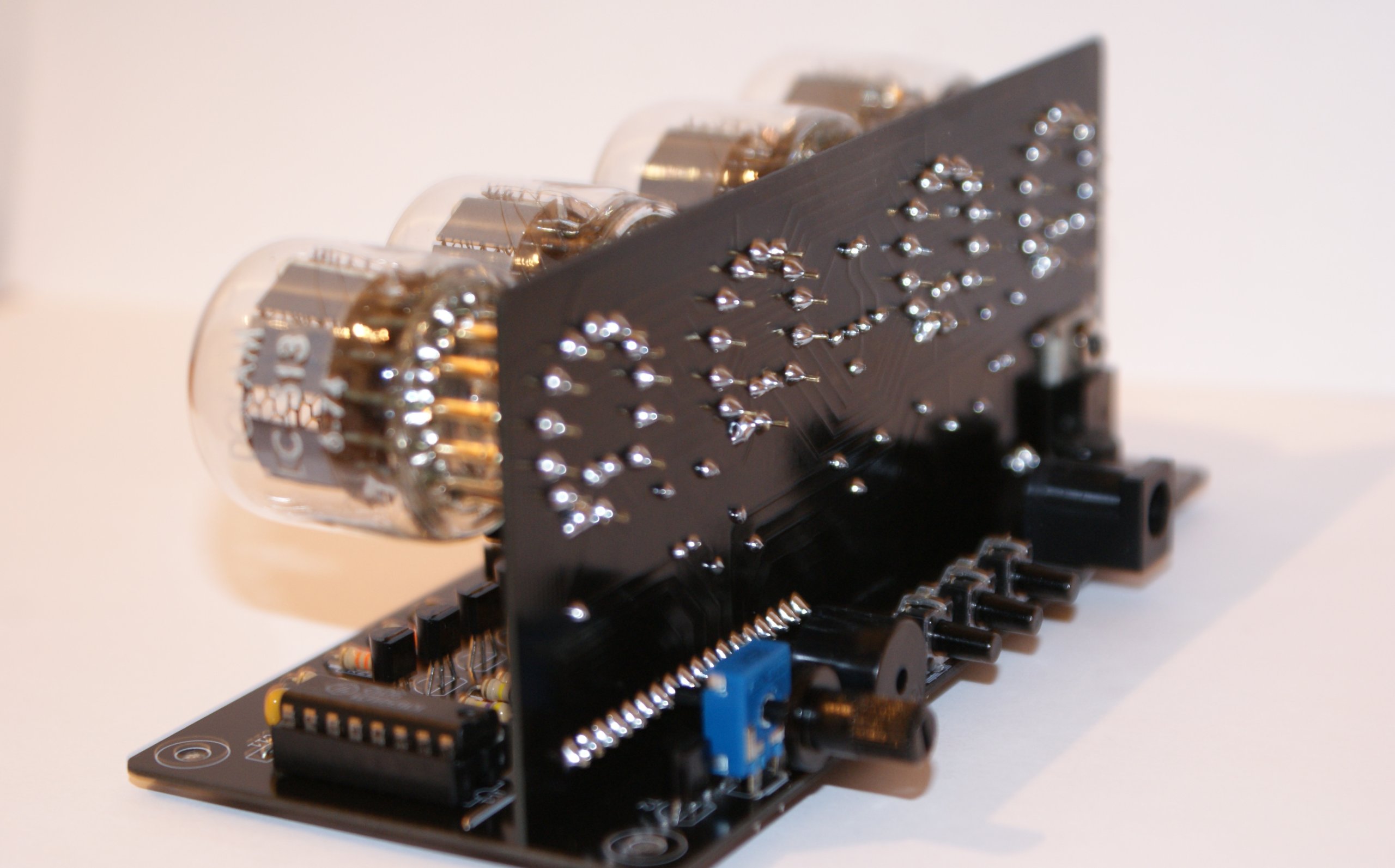 Zegar Lampowy NIXIE 4x LC513 Zestaw do montażu Symbol 4XLC513/Z560m