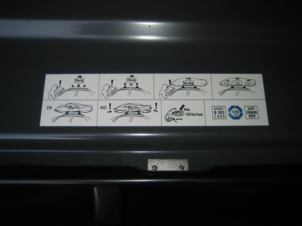 Atrakcyjny karbon BOX 320 litrow 185cm import EU Volume 320 l