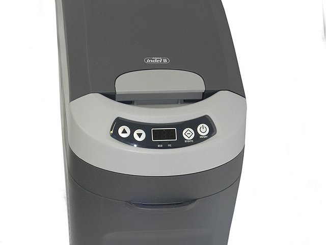 LODOWKA SAMOCHODOWA INDEL B TB18 18L SPREZARKOWA Power Supply cigarette lighter socket