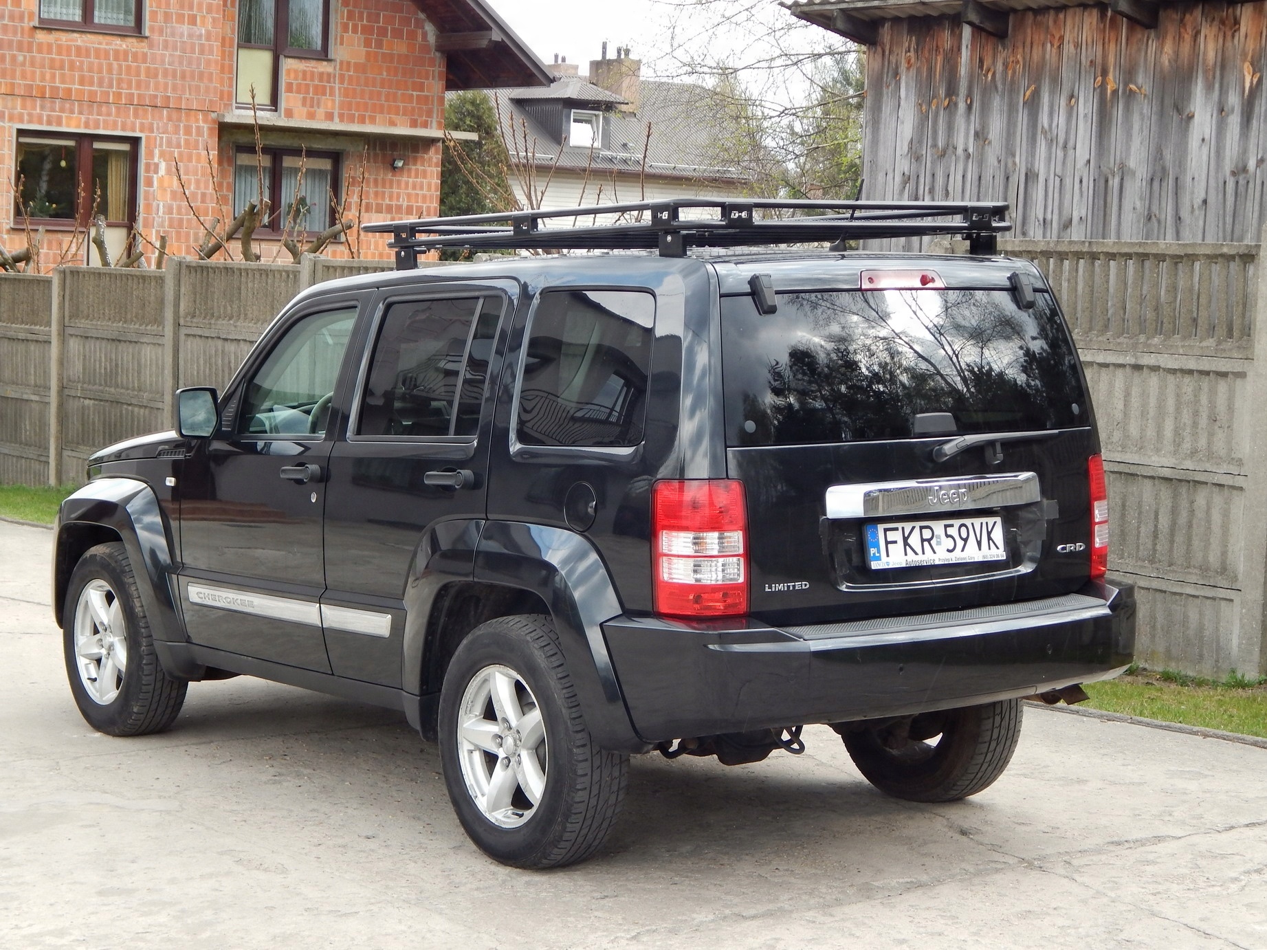 Jeep Liberty багажник