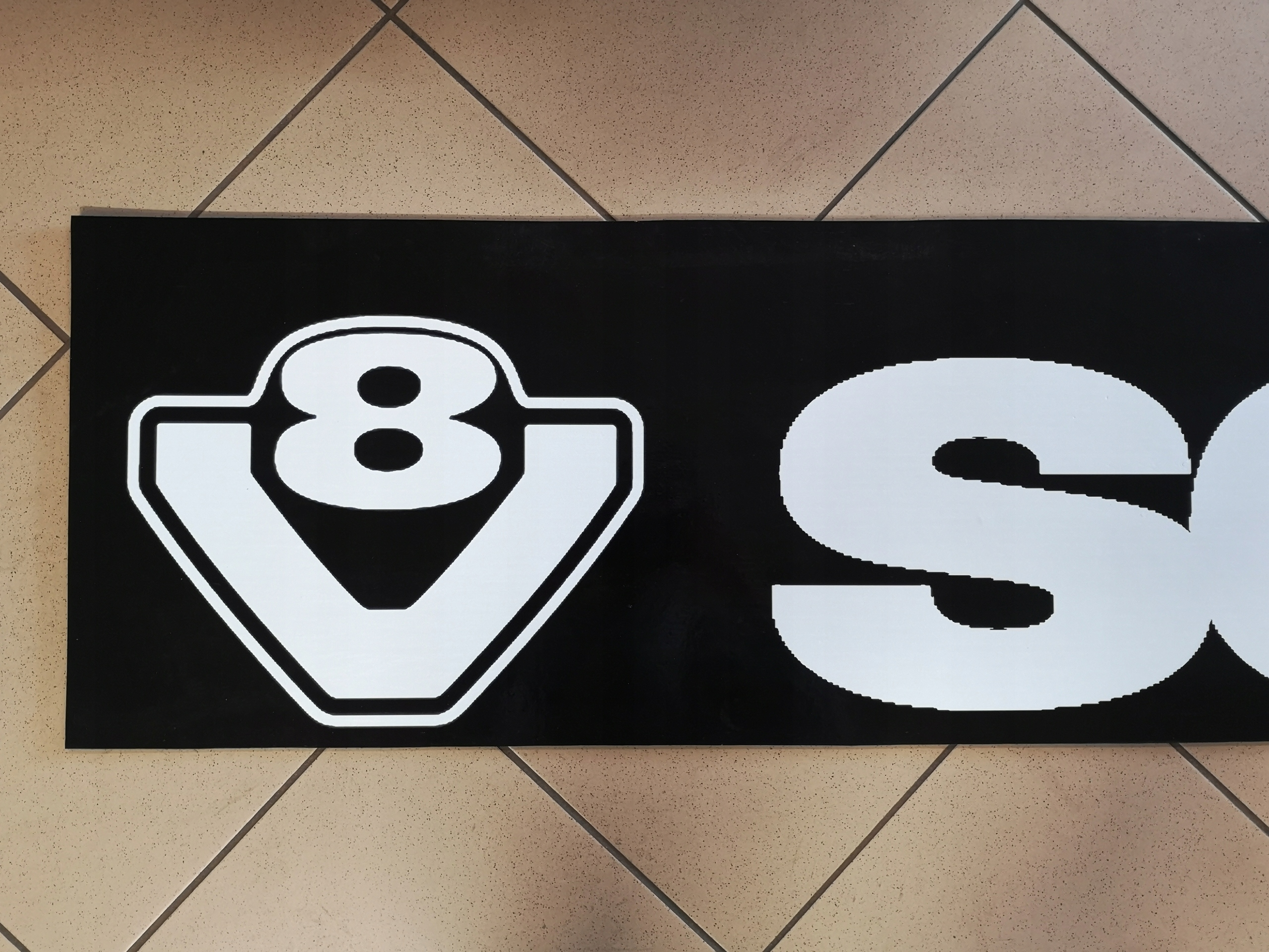 Chlapacz fartuch naczepy przyczepy SCANIA V8 Installation side Rear