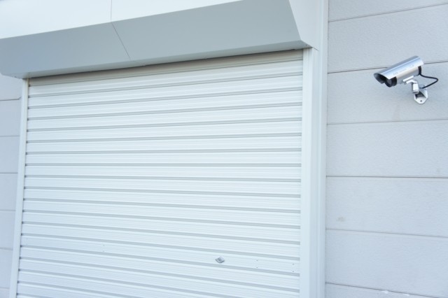 KAMERA ŚCIENNA ATRAPA KAMERY LED ALARM BYDGOSZCZ Kod producenta IR1100B