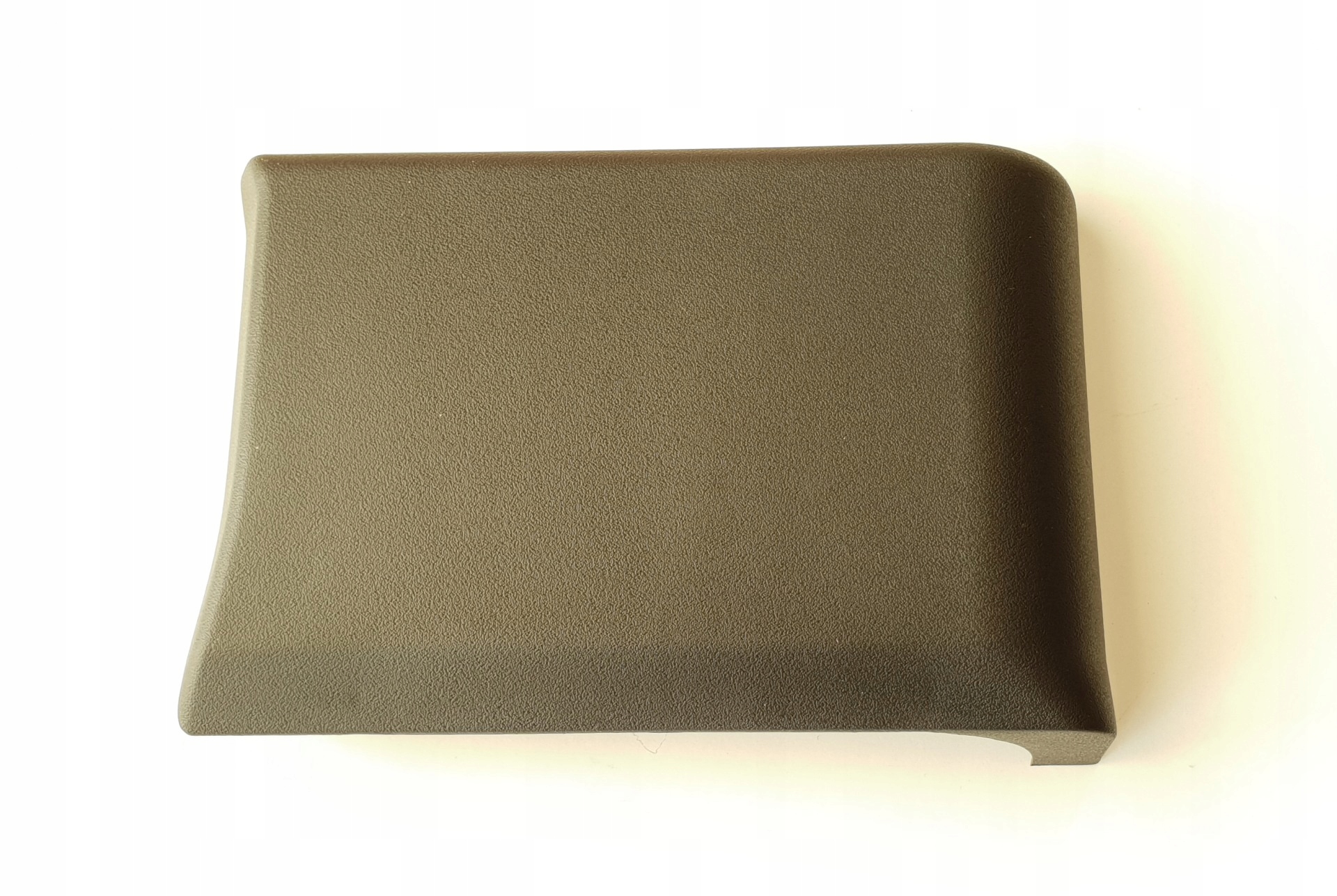 LISTWA KABINY LEWA POD WLEW IVECO DAILY 2000-2014