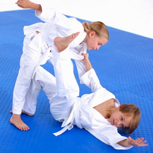 KIMONO Hirosaki DLA DZIECI KARATE JUDO + PAS 140cm Rodzaj kimono