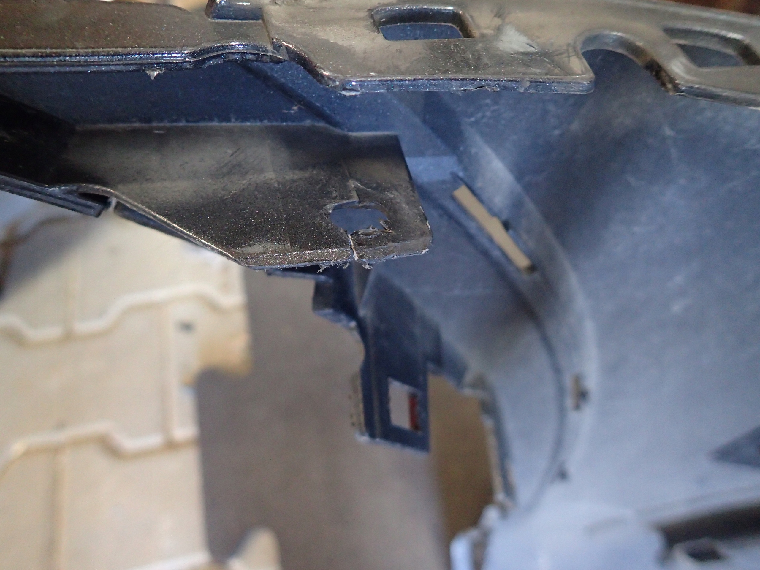 ZDERZAK PRZÓD AUDI Q3 S LINE Typ samochodu Samochody osobowe