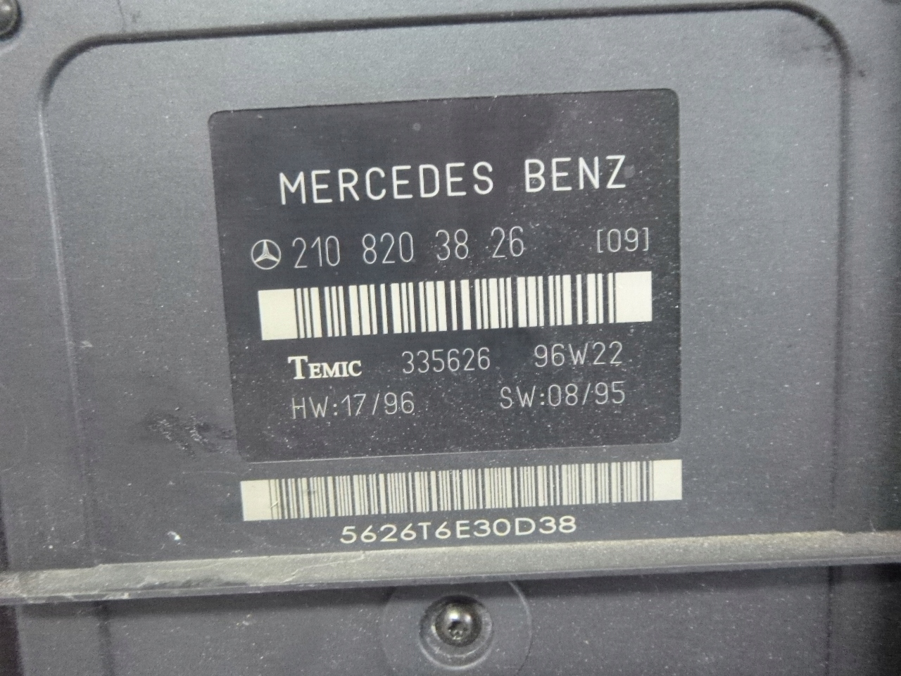 Moduł Komfortu MercedesB W210 2.3 1998r. Producent części Mercedes-Benz OE