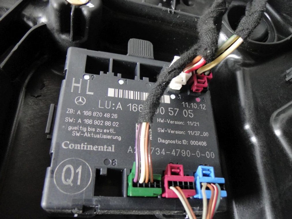 MERCEDES ML GL 166 MODUŁ DRZWI LEWE A1669005705 Producent części Continental