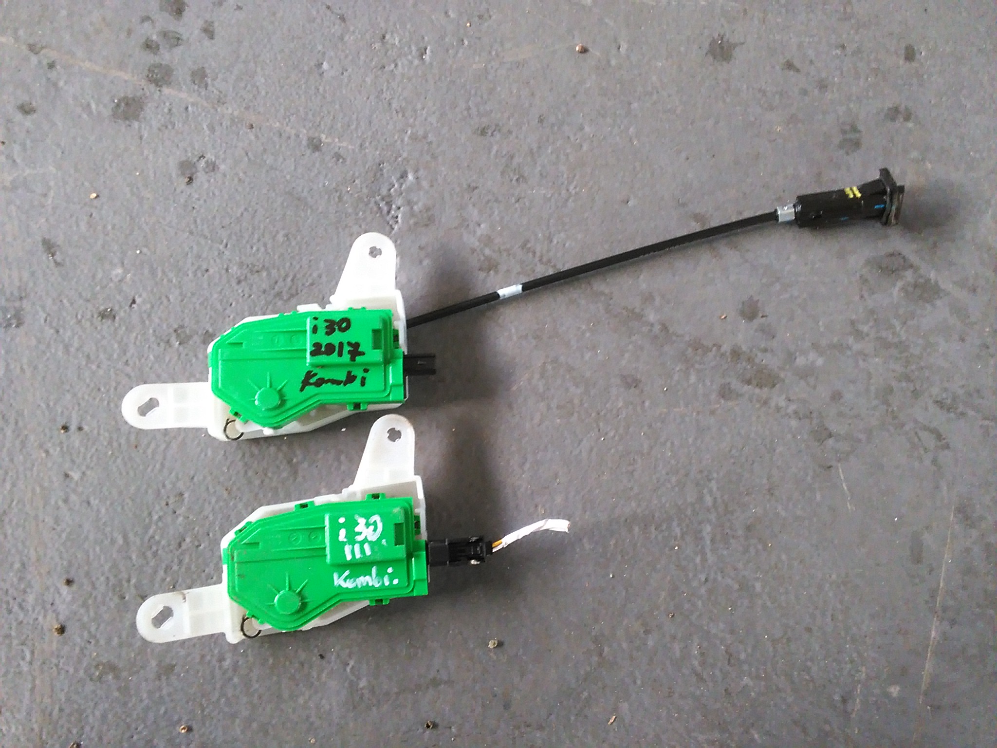 HYUNDAI I30 III 2017 KOMBI SILOWNIK KLAPKI WLEWU