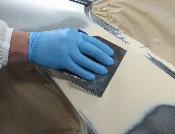 Универсальный шпатлевка APP ультра 3L продвижение