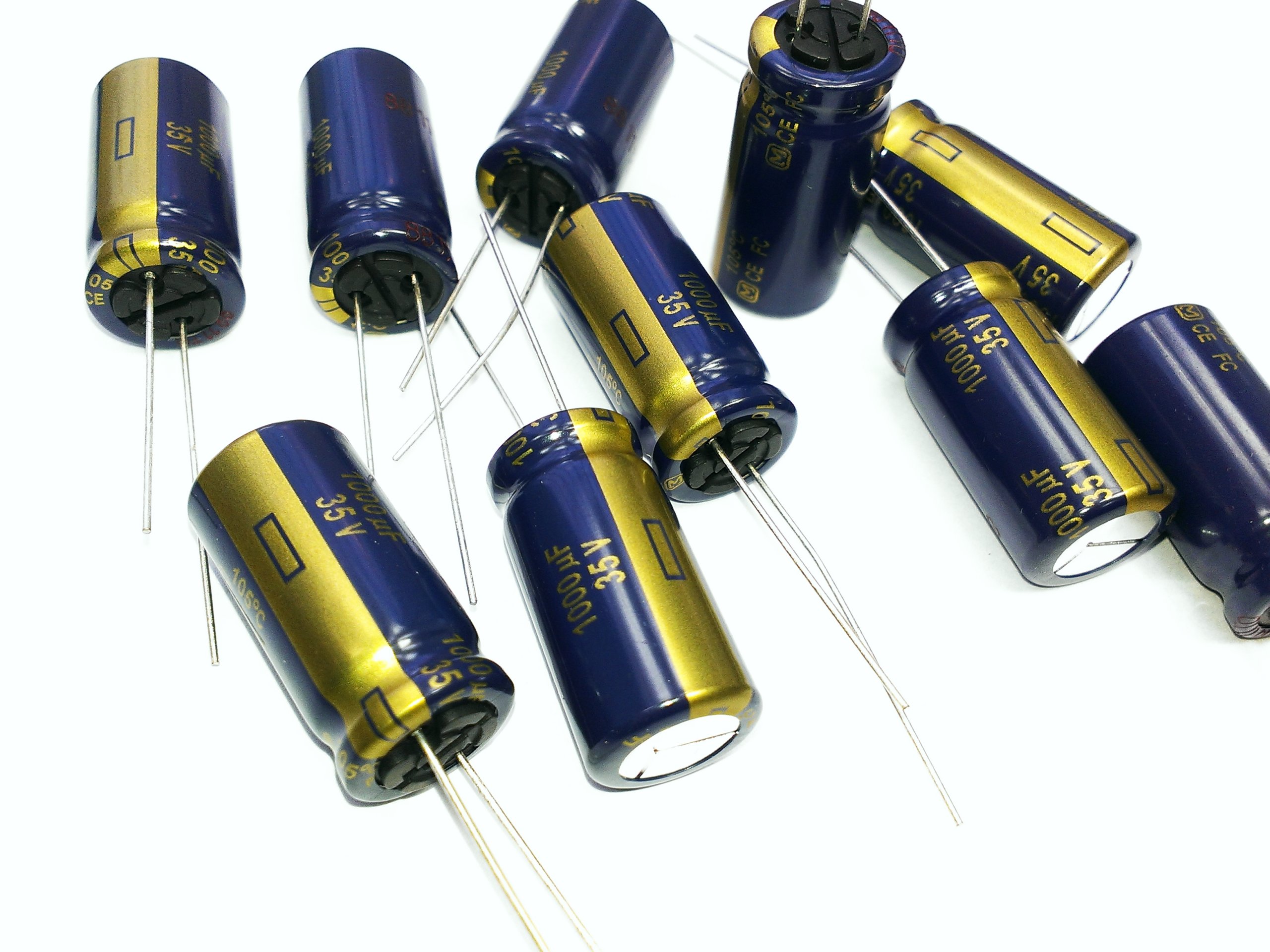 конденсаторы 1000 мкф 10 в