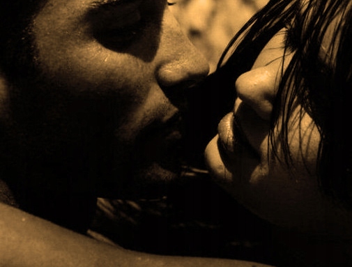 FENZI DESSO GOLD GENTLEMAN MĘSKA ŚWIECA SOJOWA ZAPACH PERFUM TEŻ DO MASAŻU Marka JFenzi