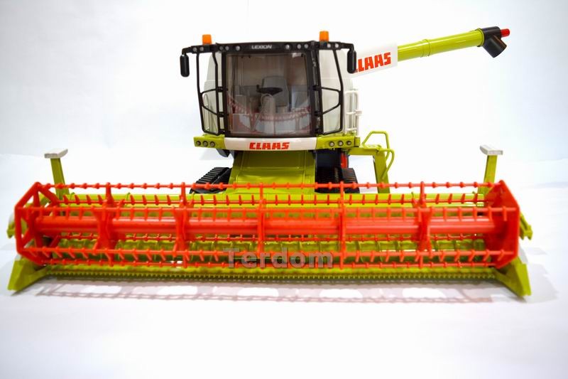 BRUDER Kombajn Claas Lexion 02119 NA GĄSIENICACH!! Model 02119