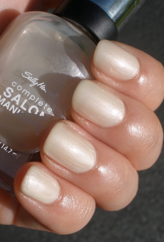 Sally Hansen Complete Salon Lakier Parchment Marka Sally Hansen